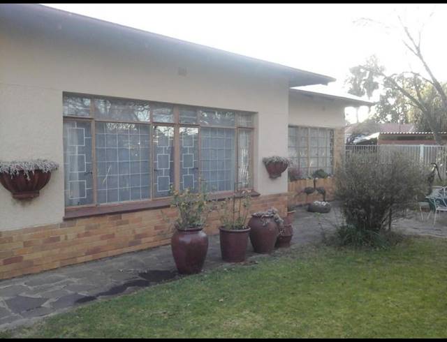 4 BEDROOM HOUSE FOR SALE IN PARK WEST